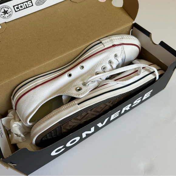 Converse Other - Size 9 - Converse Chuck Taylor All Star Low Optic White